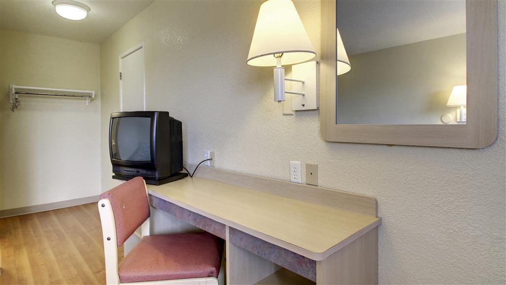 Motel 6 Manhattan Kansas 客房 照片