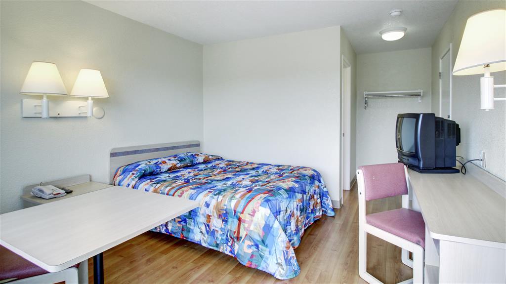 Motel 6 Manhattan Kansas 客房 照片